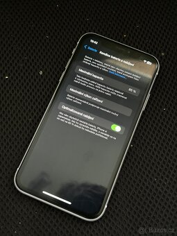iPhone XR 64GB - 4