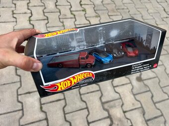 Hotwheels Premium Box - Diorama Set - Carry on - 4
