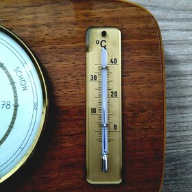 Dřevěný barometr + teploměr Vintage - 4