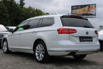 Volkswagen Passat 2,0TDI DPH,A/T,4x4,HIGHLINE,2018 - 4