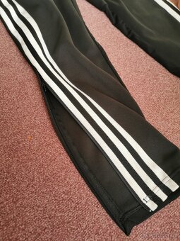 Tepláky Adidas funkční - 4
