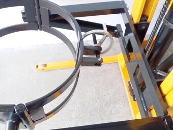 Ruční vysokozdvižný vozík na sudy - 4