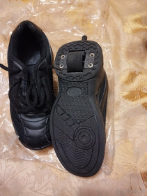 Jezdící, kolečkové boty dětské velikost 32 vhodné jako dárek - 4