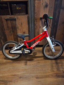 Woom 2 - červená barva - 4