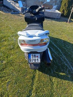 Suzuki Burgman 400-r.v.2016 - 4