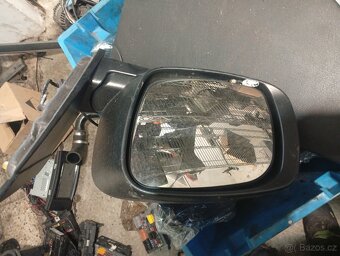 CHRYSLER GRAND VOYAGER 5 ZRCÁTKO LEVÉ LEVÉ EL. SKLÁPĚCÍ - 4