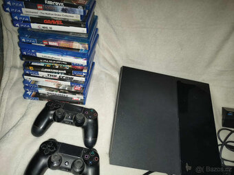 Prodám Playstation 4 500GB - 4