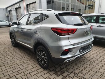 MG ZS 1.5 78kW 84tkm Panorama DAB Kessy - záruka Autodraft - 4