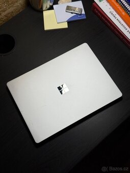 Microsoft Surface Laptop Go – i5 / 8 GB RAM / 256 GB SSD - 4