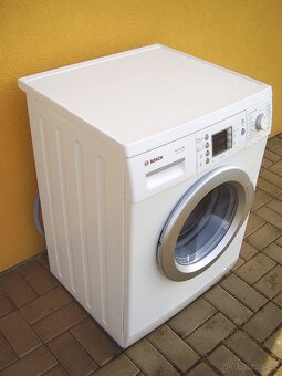 Pračka BOSCH na 7 kg prádla - 4