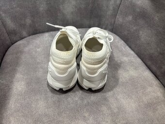 Under Armour Speedform 2.0 vel. 37.5 - 4