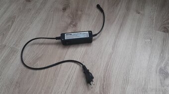 Kryt na akvárium s osvětlením (INVITAL) - 4
