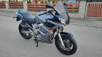 Yamaha FZ6 Fazer - 4