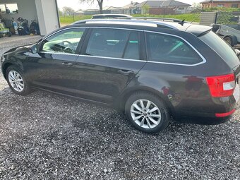 Škoda octavia 3 combi 1.6tdi DSG - 4