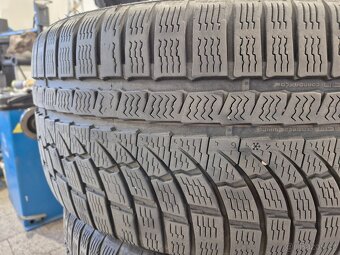 255/35R20 zimní 4ks Nokian - 4