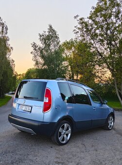 Škoda Roomster Scout 1.6 benzín - 4