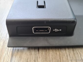 USB port Škoda Octavia 3 - 4