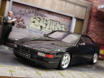Bmw 850CSI 1:18 Ottomobile - 4