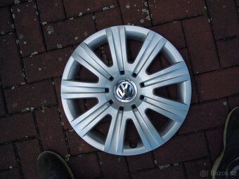 Poklice, puklice originál VW 16" č.60 - 4