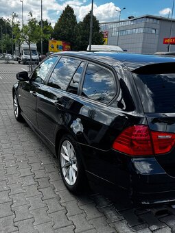 BMW 318D - 4