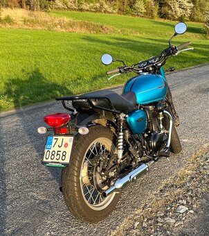 Kawasaki W800 street - 4