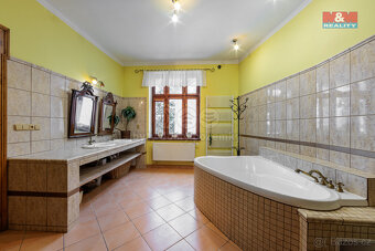 Prodej rodinného domu, 259 m², Kraslice, ul. Havlíčkova - 4