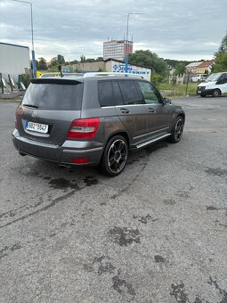 Mercedes Benz GLK - 4