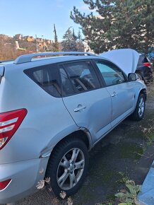 Toyota rav4 - 4