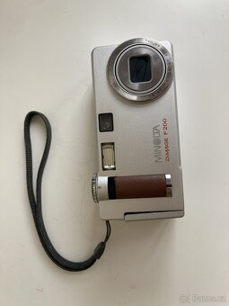 📸 Minolta DiMAGE F200 – retro digitál, co pořád fotà skvěle - 4