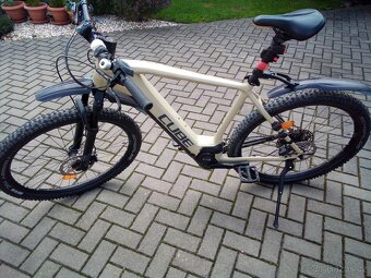 Prodám horské elektro kolo CUBE 29 " HYBRID - 4