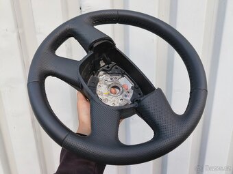 Prodám kožený volant škoda 2008- výše - 4
