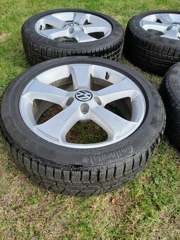 Alu kola VW 17" pneu 205/50/17 - 4