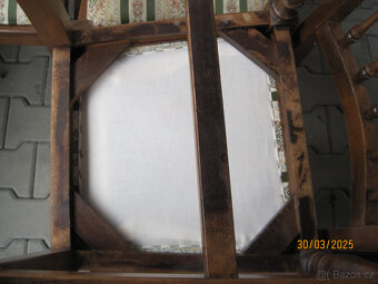 Italský jídelní stůl se 6 židlemi - 4