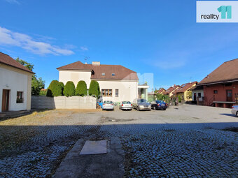 Rezidenčně, výrobně - skladový areál s pozemky 14 680m2, Hra - 4