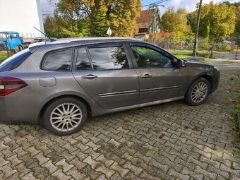 Renault Laguna III combi - 4