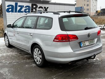 VOLKSWAGEN PASSAT B7 2.0 TDI 103 KW WEBASTO NAVI - 4