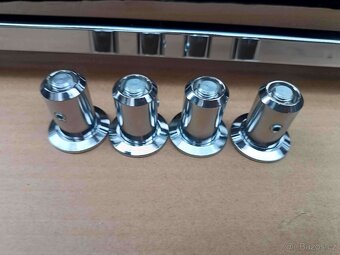 Koupelnový radiátor Avento 905 x 480 mm - 4