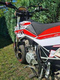 Beta RR 125 LC - 4