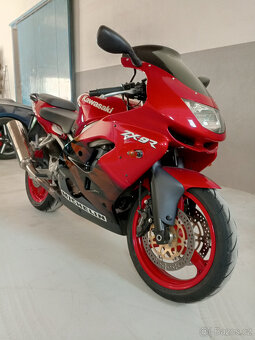 Kawasaki ZX 900 C - 4