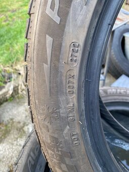 255/45/19 - zimní pneu Michelin - 4