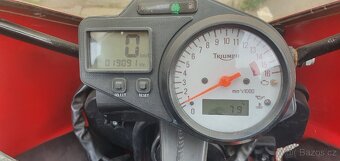 Triumph TT600 - 4