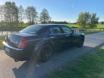 Chrysler 300C 5.7 HEMI - 4