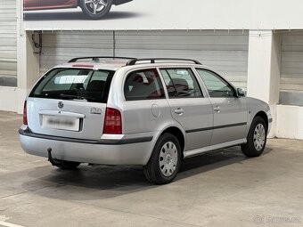 Škoda Octavia 1.6i , 75 kW benzín, 2009 - 4