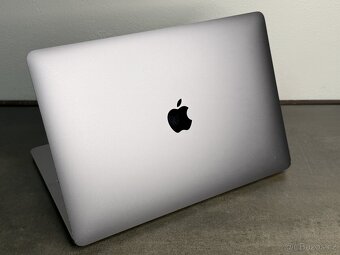 MacBook Air 13'' 2020 / M1 / 16GB / 256GB SSD / Space Gray - 4