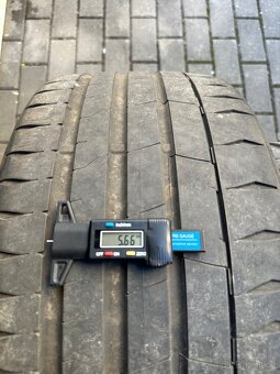 Použité letní pneu: 255/35/R20 XL- 4 kusy. - 4