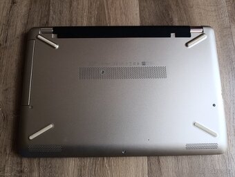 HP 15-BW049NC 15,6“/AMD A6-9220/SSD256GB/RAM8GB/DVD - 4