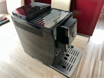 Delonghi ECAM - 4