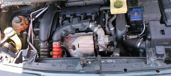 Peugeot 5008 FL, 5FV. 115kw, barva KTP - 4