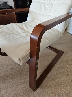 Houpací křeslo IKEA s podnožkou a podhlavníkem - 4