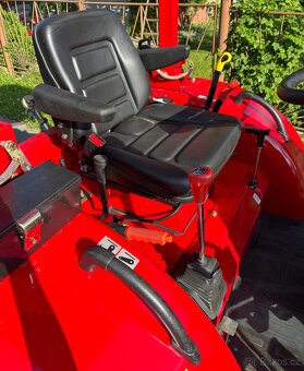 Traktor Dong feng 304 G2, euro 5, 4x4 - 4